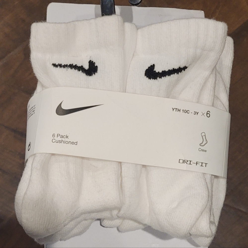 Kids Nike 6-Pack Dri-FIT Performance Crew Socks - Wht - Sz 10c-3y